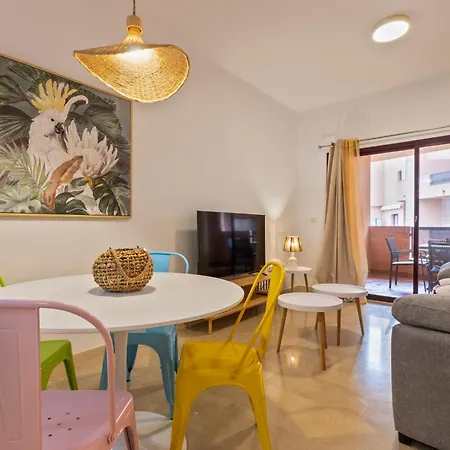 Alcam Apartment *