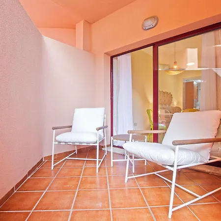 Apartment Alcam *